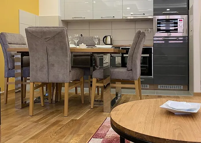 아파트 I Milanovic 즐라티보